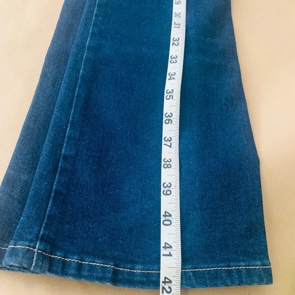 🇺🇸 YMI size 9 straight leg dark jeans - Picture 10 of 10